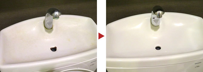 トイレ手洗吐水口のクリーニング例